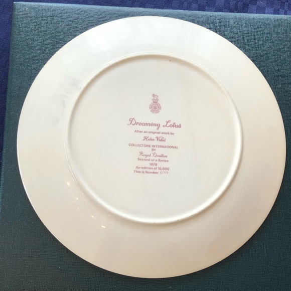 Royal Doulton, Hahn Vidal Collectors plate. Dreaming Lotus - Picture 2 of 4
